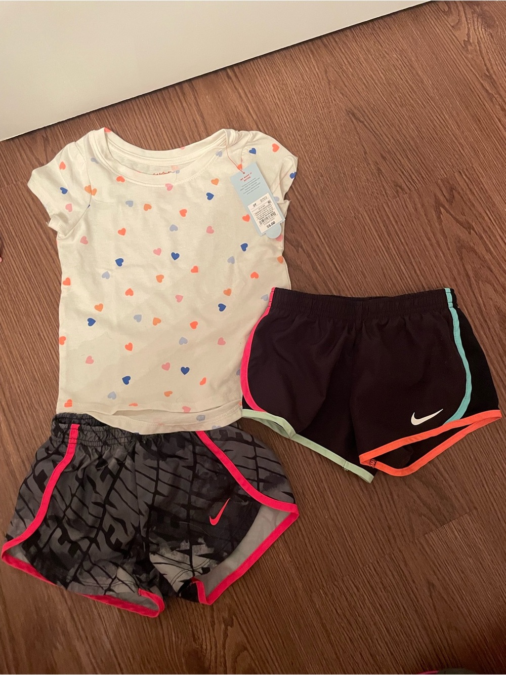 Girls Heart Tee with Nike Athletic Shorts Duo